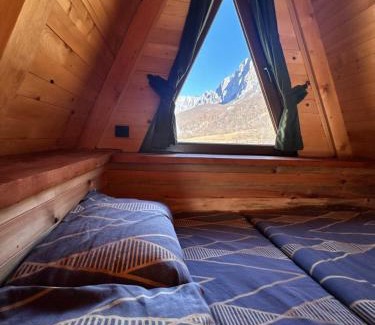 Savnik Ski Chalet | Etno apartmani Komarnica