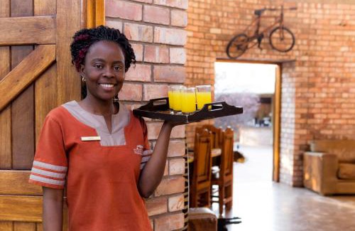 Okaukuejo Hotel | Etosha Village