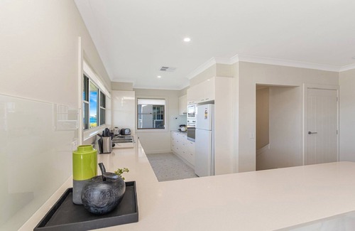 Ettalong Beach House | Ettalong Waterfront Retreat