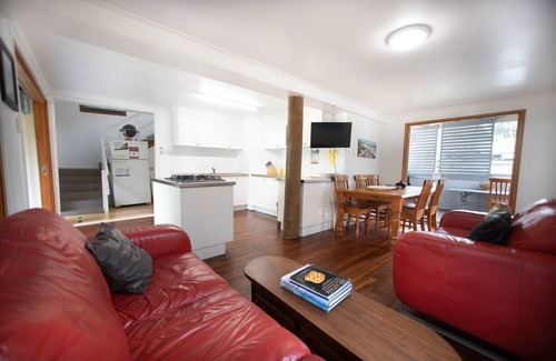 Eurong House | Eurong Fraser Island (Kgari) - Fraser Eco Lodge -escape from the stress of life!
