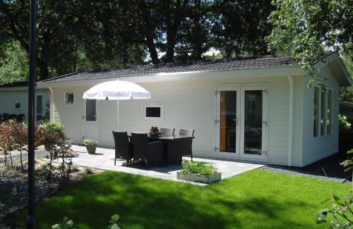 Halfweg Ski Chalet | EuroParcs Spaarnwoude