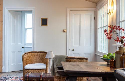 North Hobart Villa | European Style House