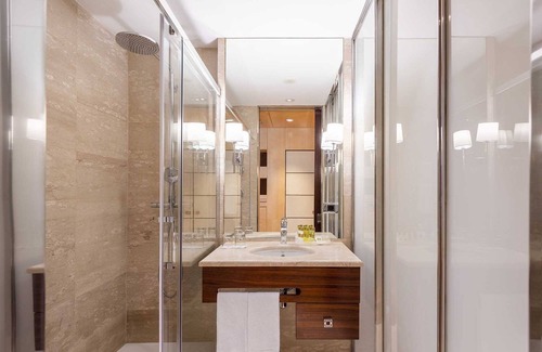 Benicalap Hotel | Eurostars Gran Valencia Hotel