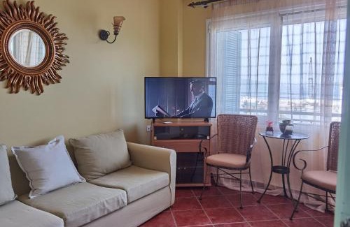 Ireon Apartment | Evaggelia's Seaside Boutique Apartment
