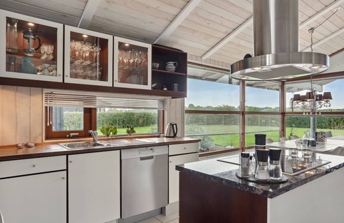Haslevgarde House | "Evald" - 400m from the sea by Interhome