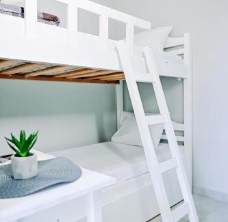 Ormos Panagias Apartment | Evangelia's Family House