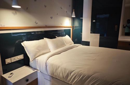 Thiruvananthapuram Apartment | Evara - Premium Fully AC - 3BHK Luxury Apartment with Style