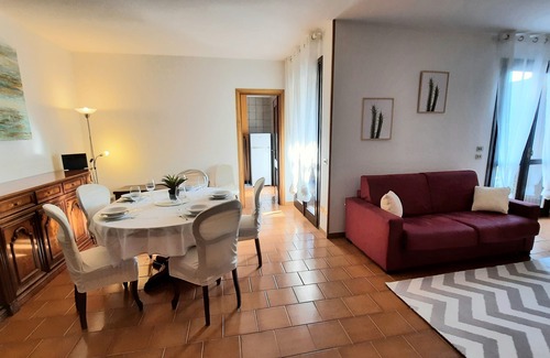 Lonato del Garda House | EVE HOUSE 5 KM FROM GARDALAKE