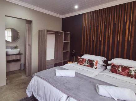 Derby House | EveGreen Guest Lodge