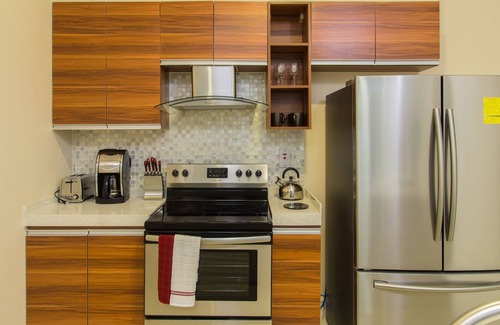 Eastwood Park Apartment | Everald's Affordable Luxury Apartment