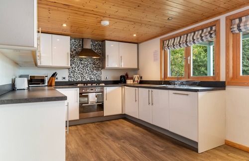 Penally House | Everwyn Lodge - Luxury Lodge with Hot Tub