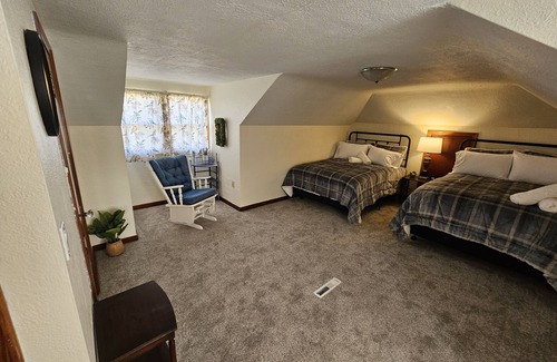 Stockton House | Everything you need!