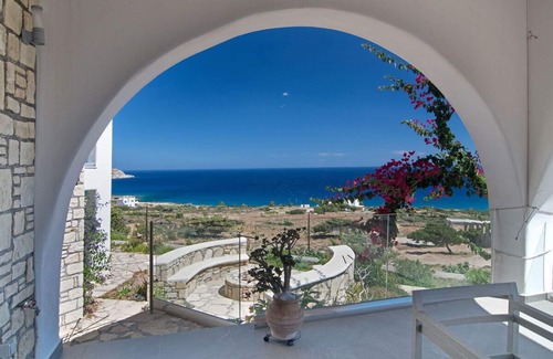 Amoopi Villa | Evilia Luxury villa with infinity pool