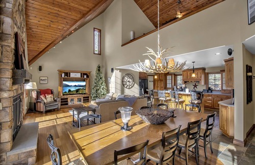 Ellicottville Ski Chalet | EVL Chalet w/hot tub on a private lot in the woods and only 3.9 miles to the village!