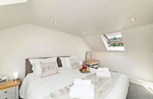 Axton House | Ewe Bach Cottage