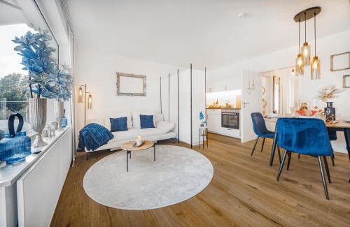 Suedviertel Apartment | Excellence Deluxe Suite mit Balkon & Stadtblick - zentral an der Messe Essen