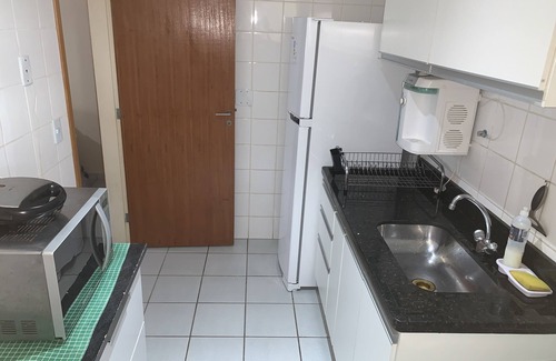 Praia do Morro Apartment | EXCELLENT APARTMENT 3 ROOMS W/FREE AIR WIFI MEDIUM OF THE BEACH OF MORRO ELEVADOR