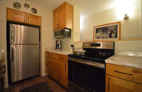 Weisshorn Condo | Excellent Location on Main Street, Breckenridge! 2 Bedroom/2 Bath