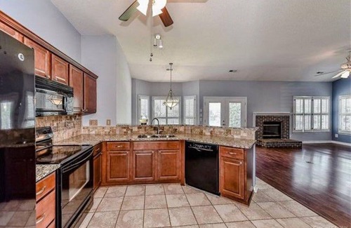 Provincetowne House | Excellent South Charlotte Location! Ballantyne Corporate Rental 28277