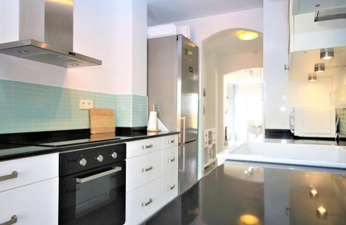 Estepona Apartment | Excellent stylish apartment with sea views, Belgravia Club next to Estepona port by the beach