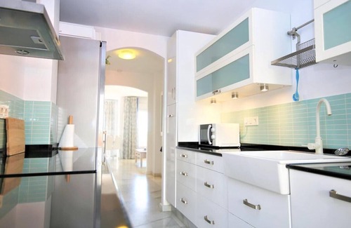 Estepona Apartment | Excellent stylish apartment with sea views, Belgravia Club next to Estepona port by the beach