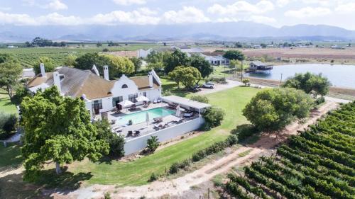Ashton House | Excelsior Manor Guesthouse