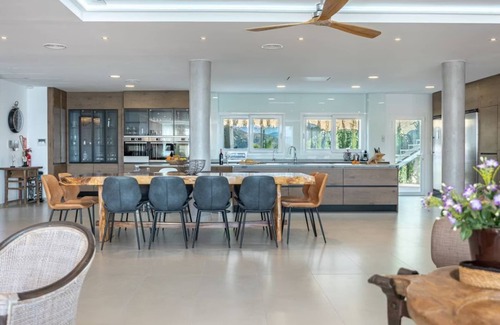 Villajoyosa Villa | Exceptional villa100m from the beach - Heated pool - Sea view - Housework incl.