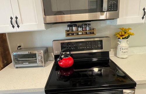 May Creek Apartment | Exceptional Apartment! King Bed, w/Mountain & water views ~ sleeps up to 4.