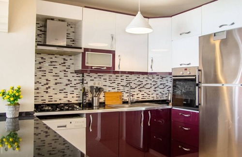Karsiyaka Apartment | Exceptional Flat with Gorgeous Sea View in Izmir