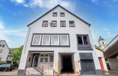 Kinheim House | Exceptional holiday flat in Kinheim