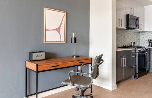 Piedmont Avenue Apartment | Exceptional Oakland 1BR w/Gym & Courtyard, nr Shopping, by Blueground