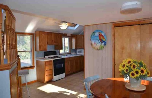 Chesapeake City House | Exceptional River Front Family Retreat! - Dock, Private Beach & Bungalows