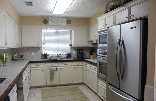 Palm Harbor House | Exceptional Vacation Home with Pool in Beautiful Rockport Texas