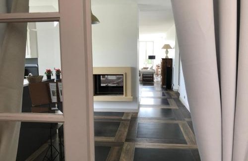 Ville-d'Avray Apartment | Exceptionnel, 130 m2, vue aérienne sur Paris
