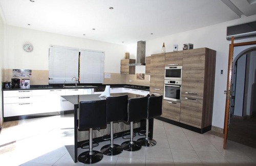 Issen Villa | Exceptionnelle Villa duplex 3 ch avec piscine privée dans résidence fermée