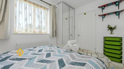 Brownswood House | Exclusive 3 bedroom House near Manor House!