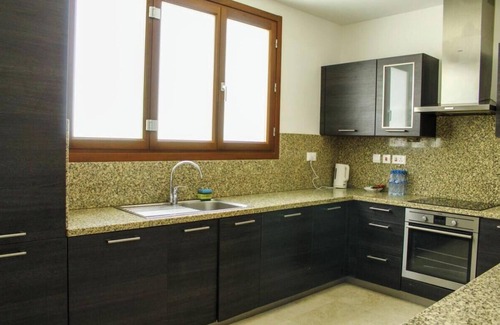 Salalah Apartment | Exclusive 3-Bedroom Marina Escape