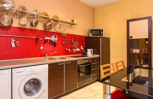 Kotor Old Town Apartment | Exclusive, 3 bedrooms apartment with a large courtyard in the heart of Kotor