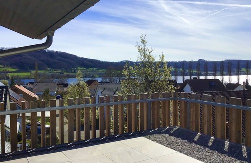 Ohningen House | Exclusive 5-room maisonette architect's house with panoramic lake view and penthouse roof terrace