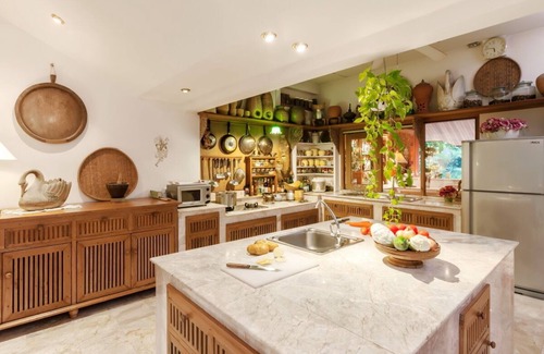 Rawai Villa | Exclusive and Intimate Luxury Pool Villa in Vast Garden - Thai Traditional Style