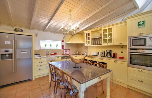 Areias de Sao Joao Villa | Exclusive and luxurious villa in front of the sea in Albufeira, private access