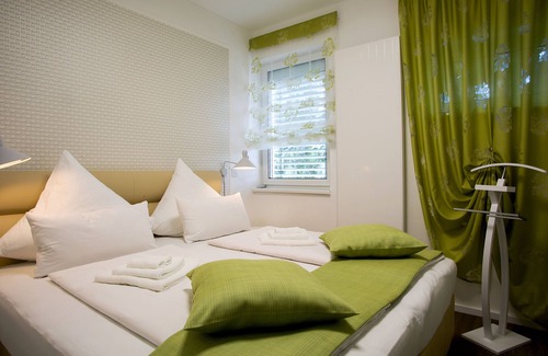 Marzahn Apartment | Exclusive apartment in the countryside.
