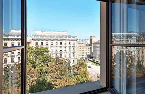 Leopoldstadt Apartment | Exclusive apartment with three bedrooms