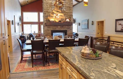 Island Park Cabin | Exclusive Cabin, showcasing Five Stars of LUXURY & Comfort, + Hot Tub and More!