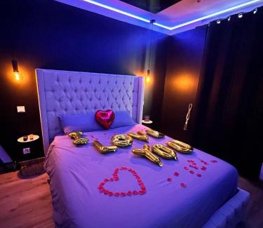 Saint-Gervais-la-Foret Apartment | Exclusive Room BLOIS - Love Room