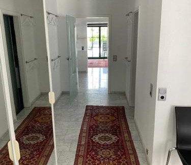 Hausen im Wiesental Apartment | Exclusive FWO mit kleinem beheizbarem Pool zum Schwimmen und Massieren