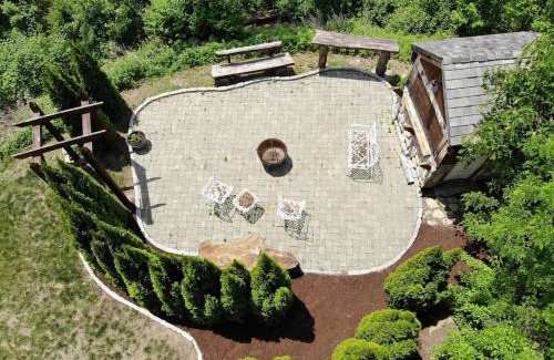 New Fairfield House | Exclusive High End Candlewood Lake retreat