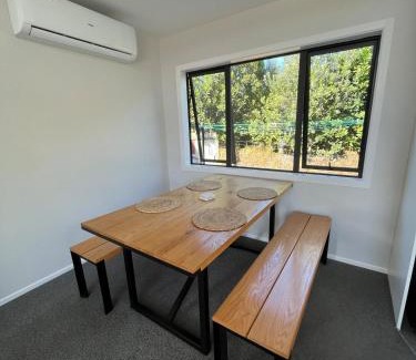 Eskdale House | Exclusive Holiday Home Sunny Beach House Four Queen Beds