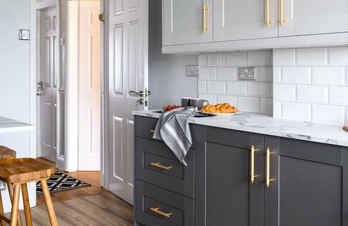 Olton House | Exclusive Large Luxury House - Sleeps 9 - Five mins to NEC, BHX, Resorts World