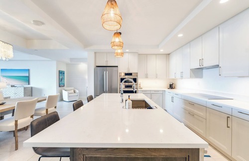 South Island Condo | Exclusive Luxury Island Vacation Condo at Grandview